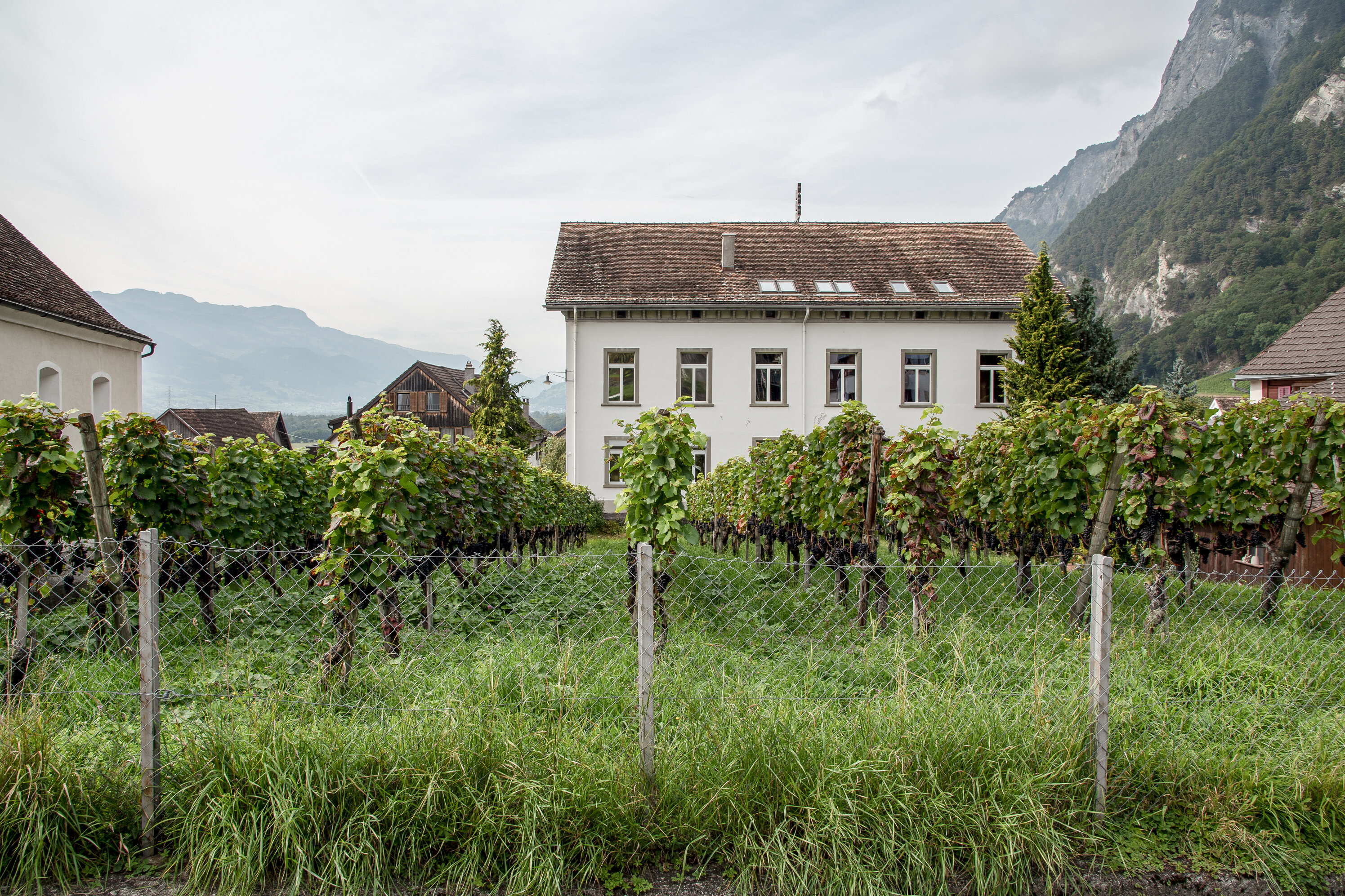 Ehemaliges Schulhaus von 1879 (© Janic Scheidegger / Schweizer Heimatschutz)